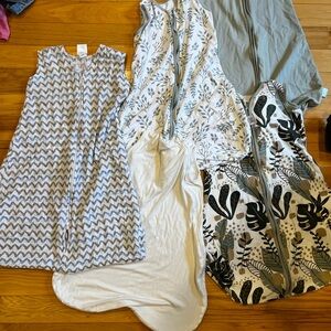 Lot of Sleep Sacks - Size Large